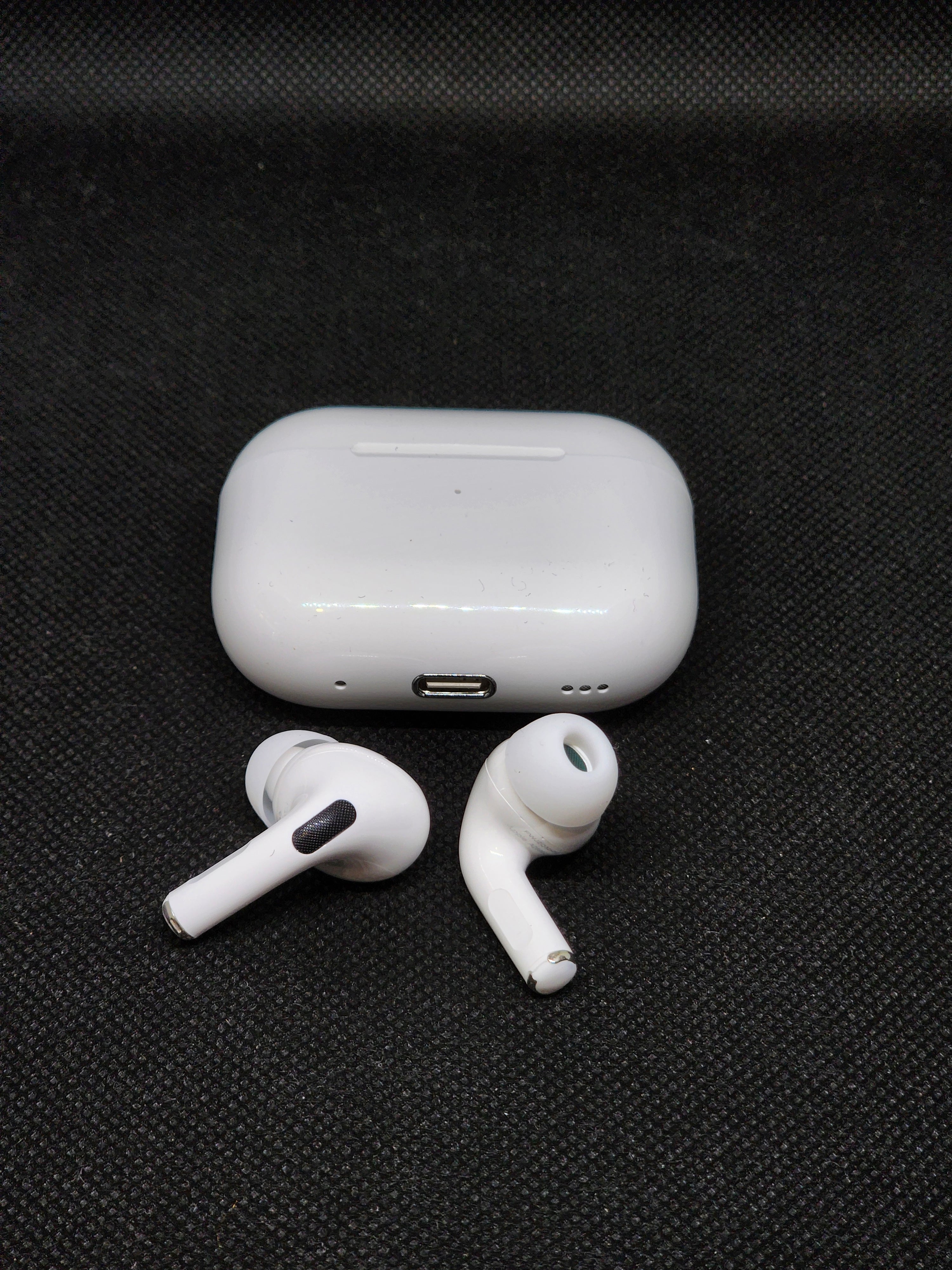 Air pods pro (special edition)