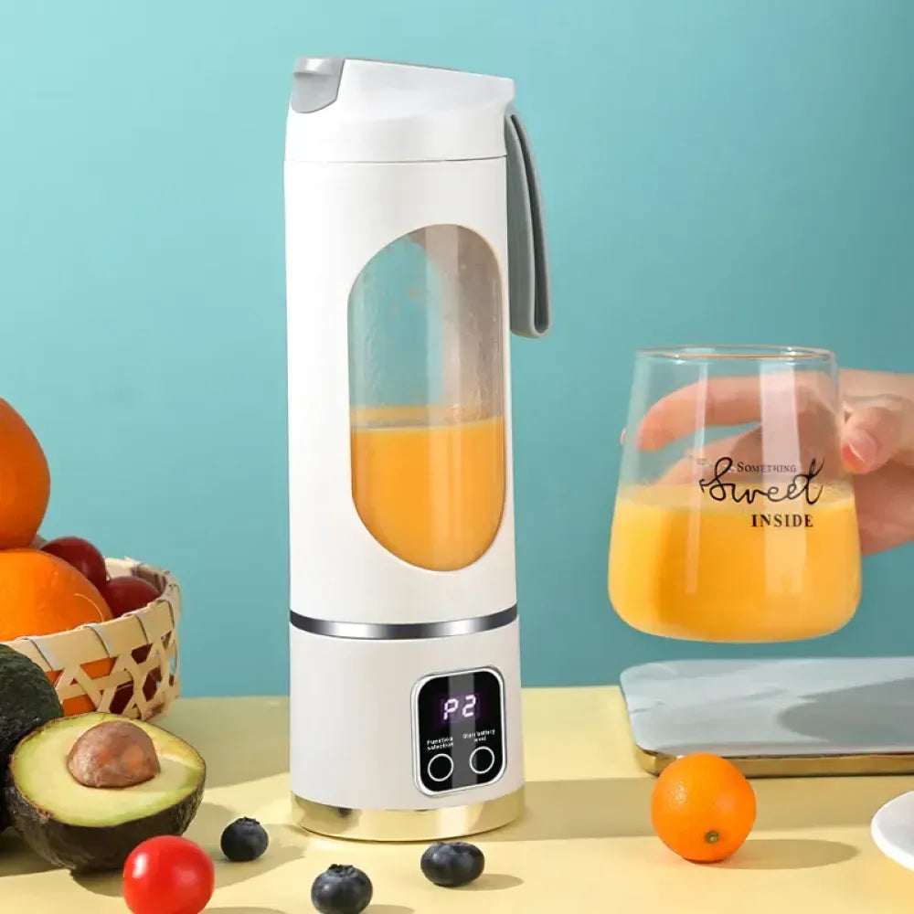 JUICING CUP (mini portable blender)